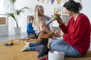 The-difference-between-nanny-and-a-childminder