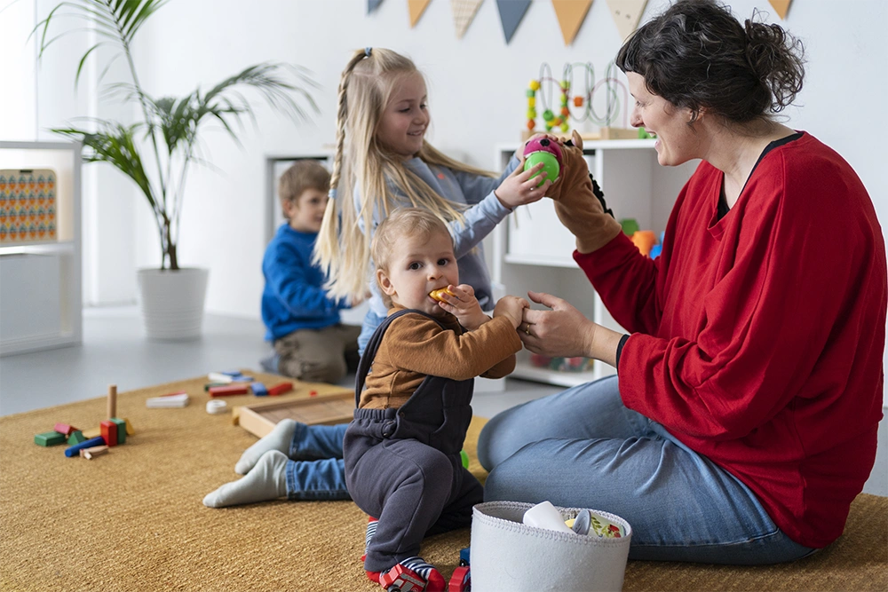 The-difference-between-nanny-and-a-childminder